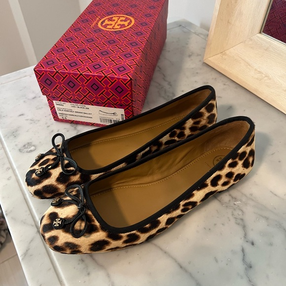 Leopard Ballet Flats - Picture 1 of 6